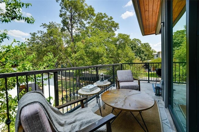 Building Photo - 7810 Hardy Dr