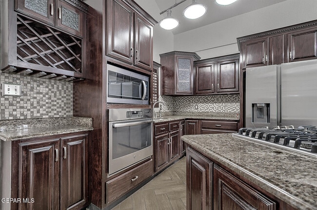 Building Photo - 12272 Tierra Pez Way