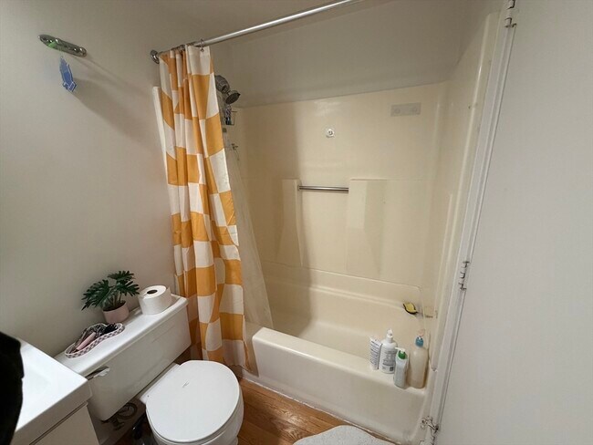 Building Photo - 701 Massachusetts Ave