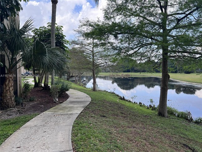 Building Photo - 4221 W McNab Rd