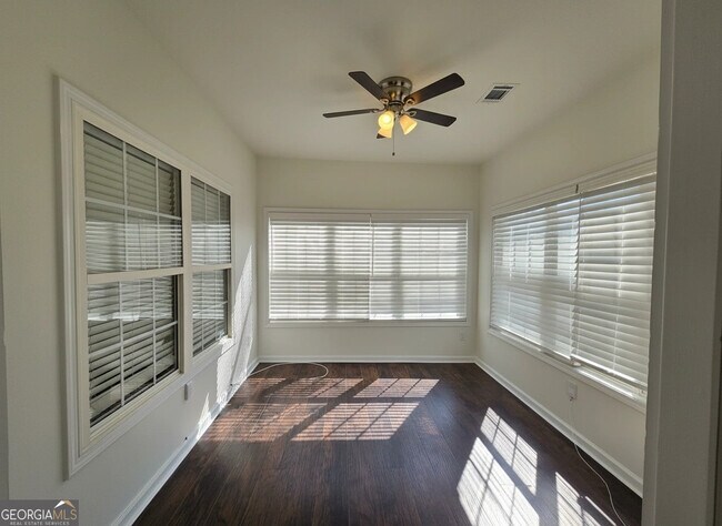 Building Photo - 1556 Settlers Walk Ct