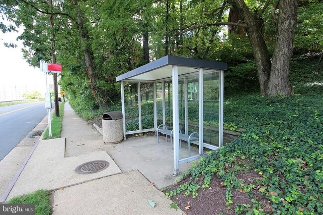 Building Photo - 1730 Arlington Blvd