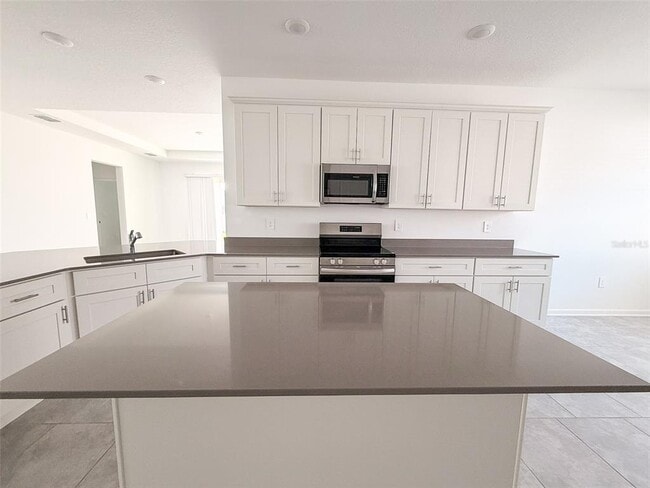 Building Photo - 1966 Winnie Ct.