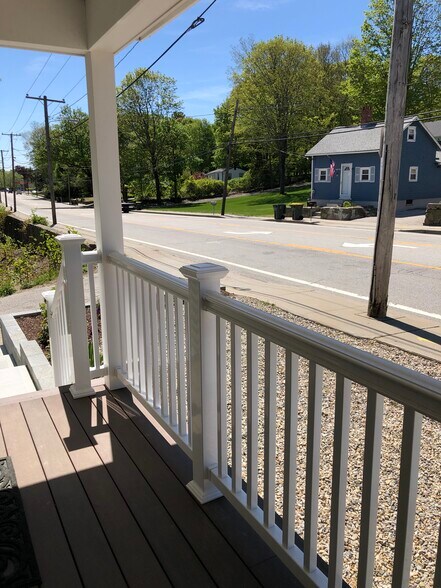 Porch - 697 Putnam Pike