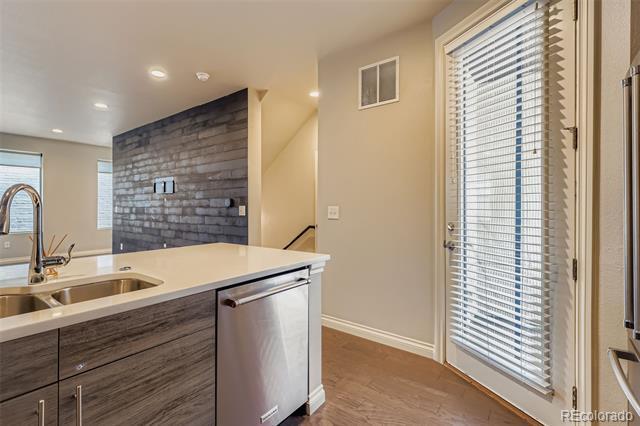Building Photo - 2065 N Downing St