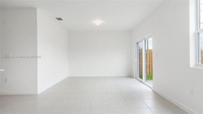 Building Photo - 17872 SW 359th St