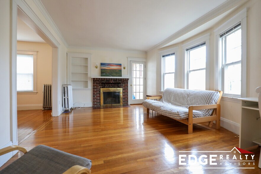 Building Photo - 31 Benjamin Rd