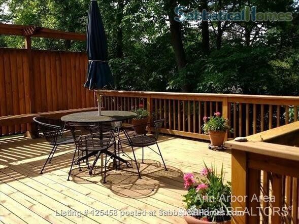 Building Photo - 3531 Windemere Dr