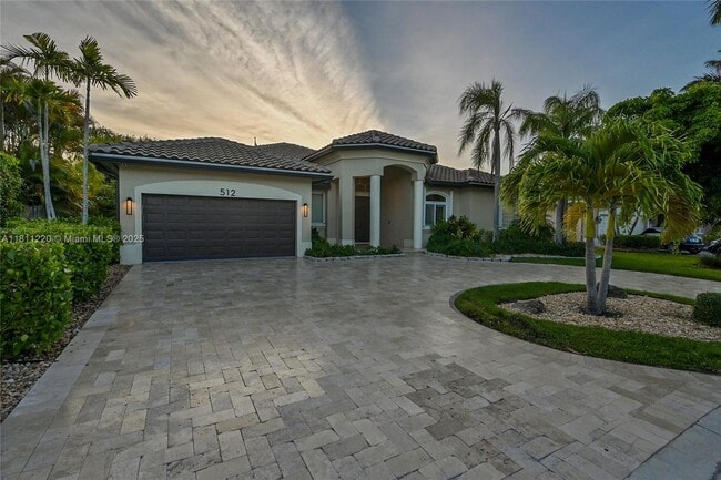 Building Photo - 512 NW 120th Dr