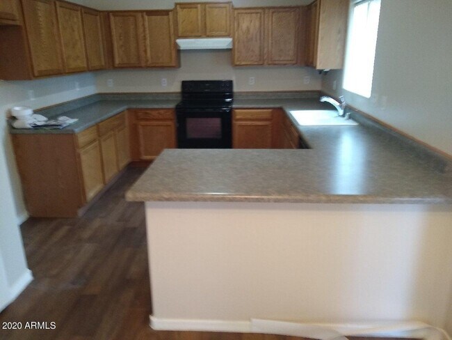 Building Photo - 11392 W Mountain View Dr