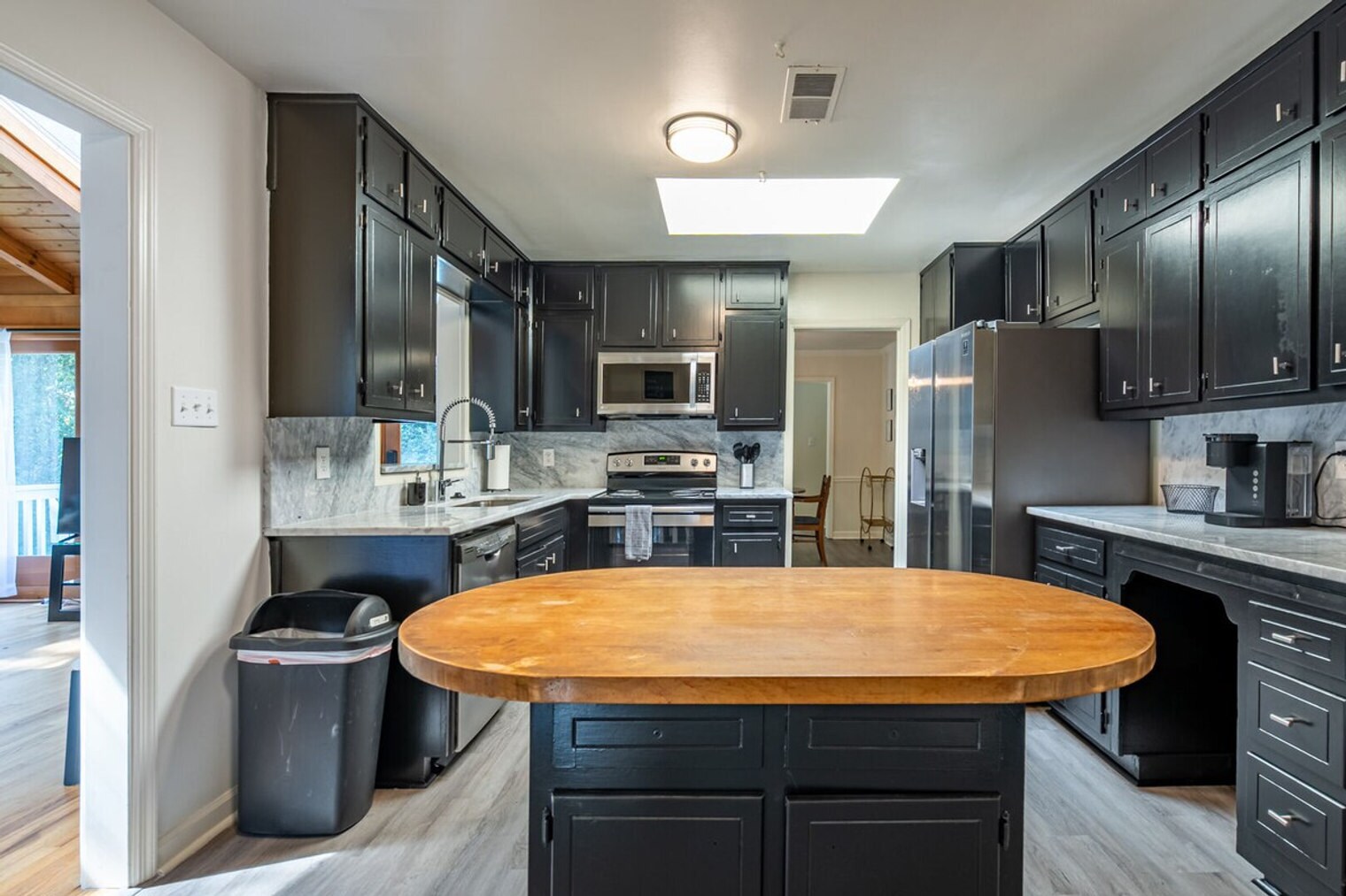 Building Photo - 2431 Weatherford Ct