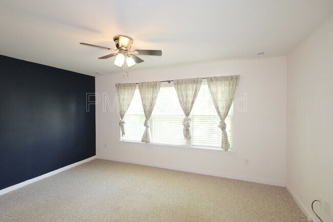 Building Photo - 14106 Shallow Creek Ln