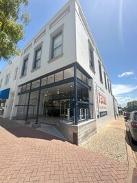 Building Photo - 102 E Alamo St