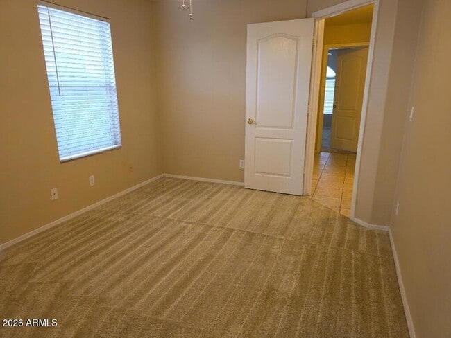 Building Photo - 3212 E Kerry Ln