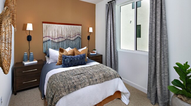 Building Photo - Large new home in desirable South Bay Epoc...