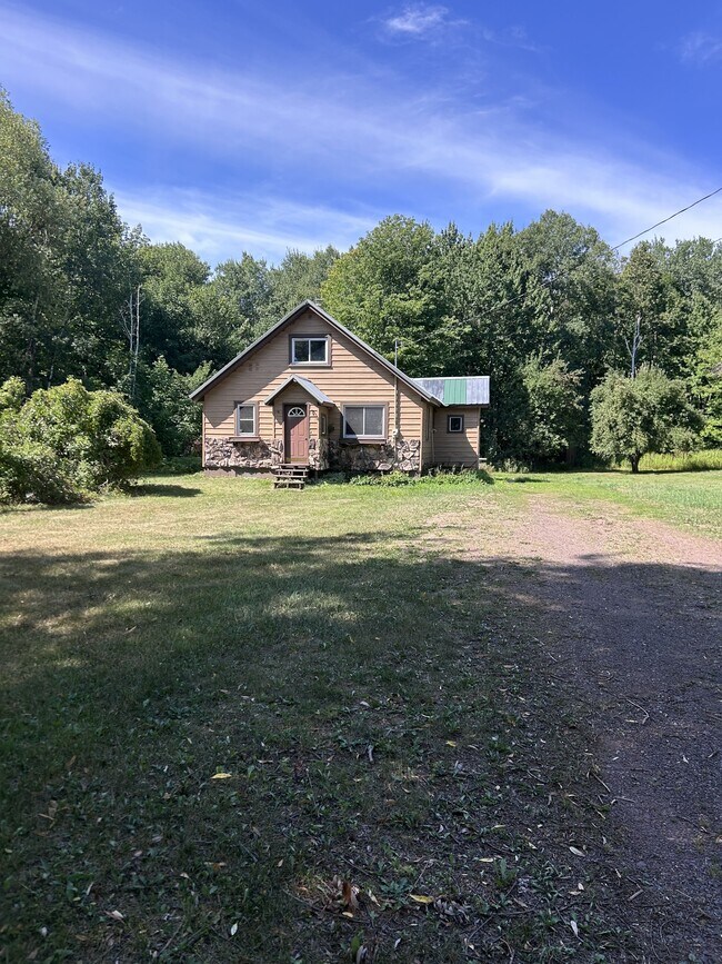 Building Photo - 11801 Black River Rd