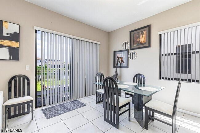 Building Photo - 8732 Madrid Cir