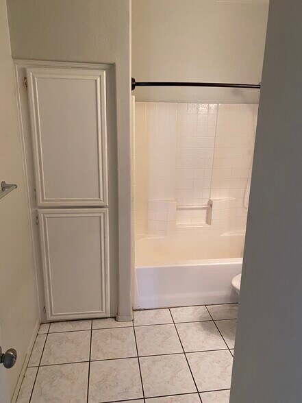 Building Photo - 11442 Via Rancho San Diego