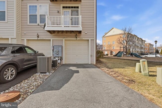 Building Photo - 3624 Spring Hollow Ln