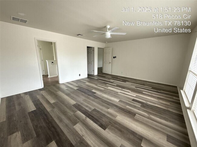 Building Photo - 518 Pecos Cir