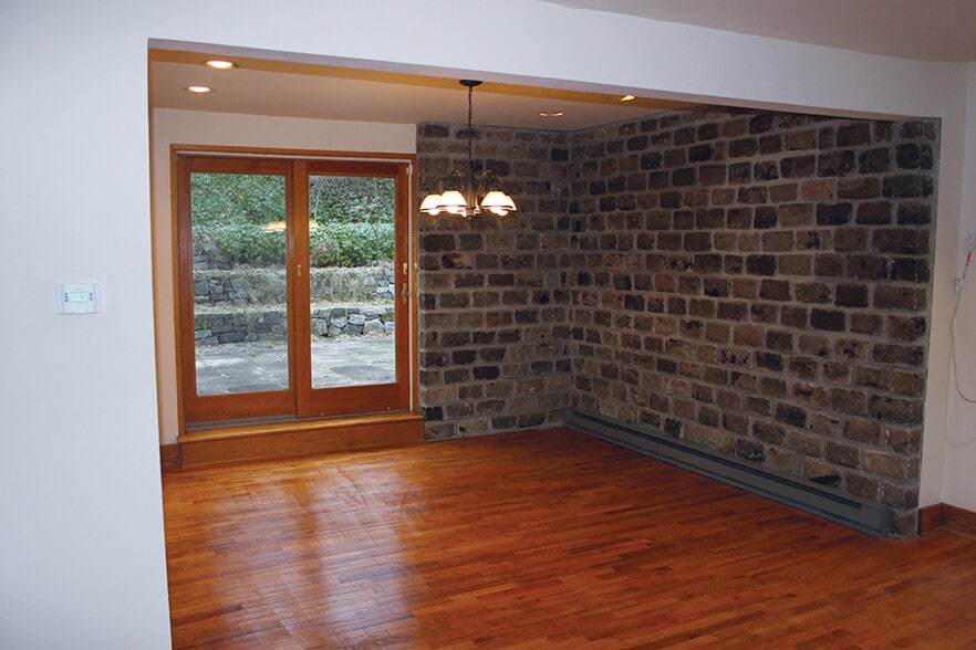 Building Photo - 26 Hollis Ln