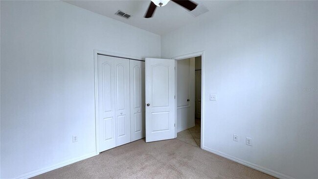 Building Photo - 2289 Grantham Ave