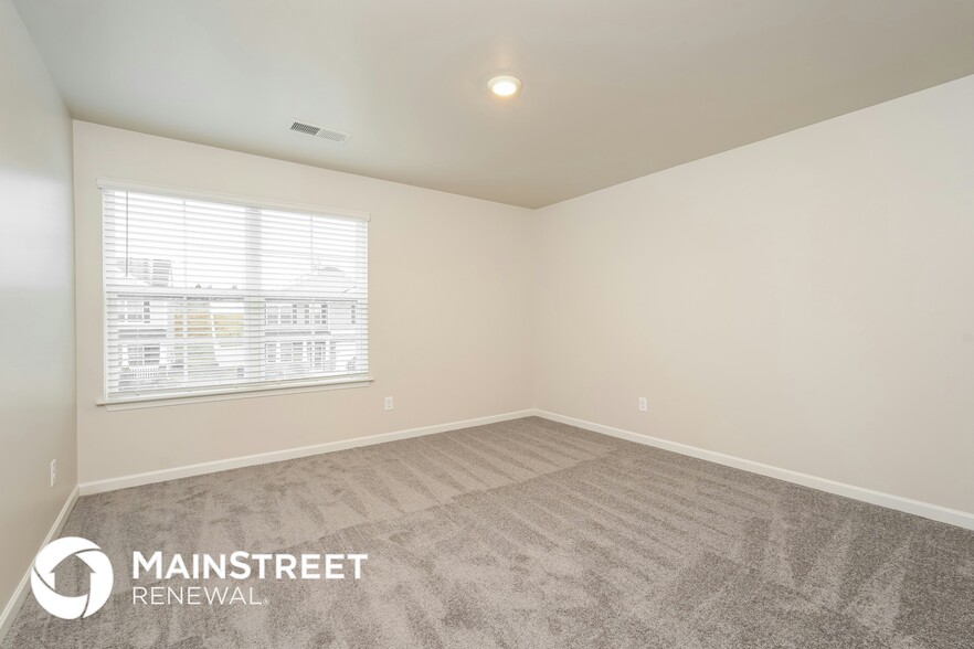 Building Photo - 177 Rhett Ave