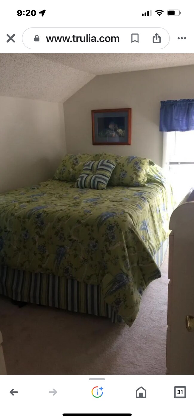 Building Photo - 121 West Ave