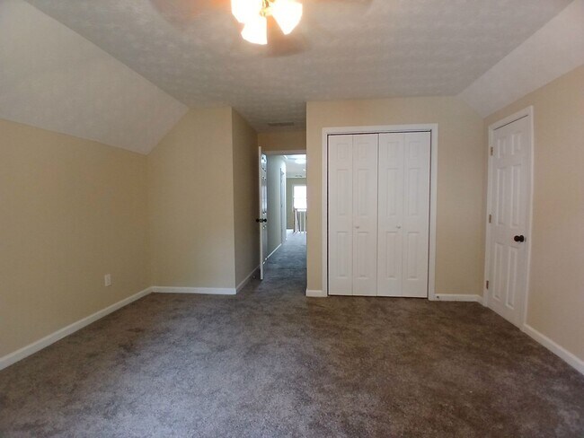 Building Photo - 4761 Habersham Way SE