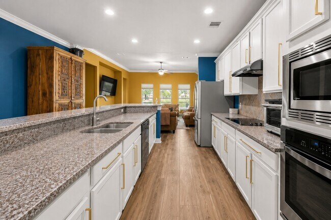 Building Photo - 25218 Lockspur Dr