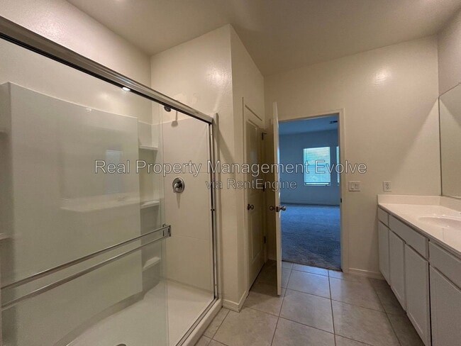 Building Photo - 6512 W Magdalena Ln