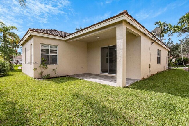 Building Photo - 1736 Aspen Ln