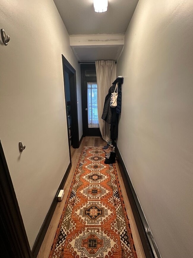 Building Photo - Lebanon City 3 bed- small dog allowed