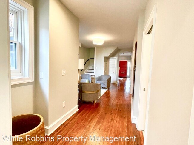 Building Photo - 5 br, 3.5 bath House - 1015 N Rodney St.