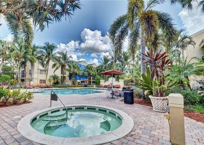 Building Photo - 5740 Rock Island Rd