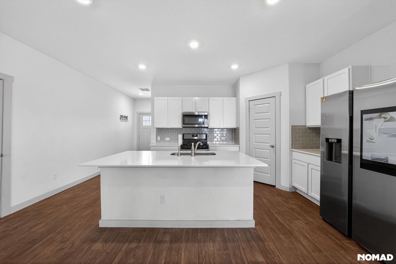 Building Photo - 210 Big Cypress Byu Rd