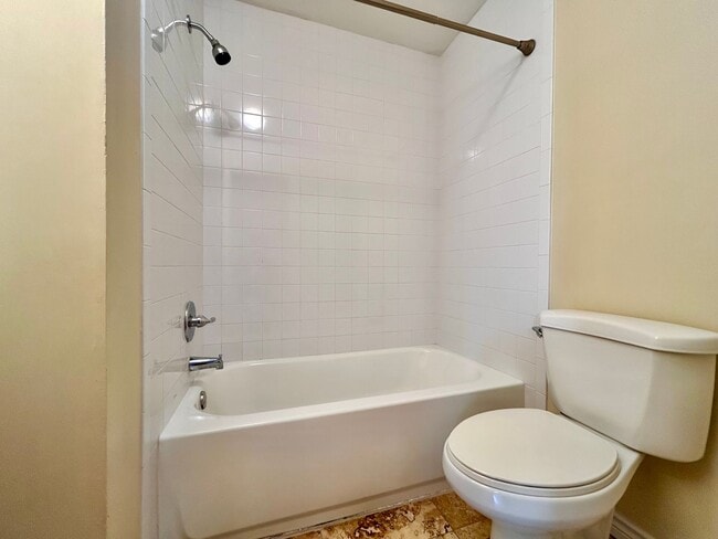 Building Photo - 1713 Timber Ridge Dr