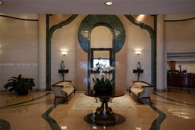 Building Photo - 5757 Collins Ave