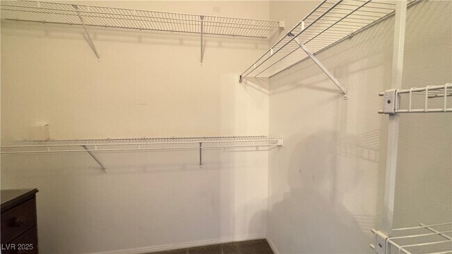 Building Photo - 8720 Red Brook Dr
