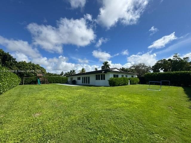 Building Photo - 12520 SW 107th Ave