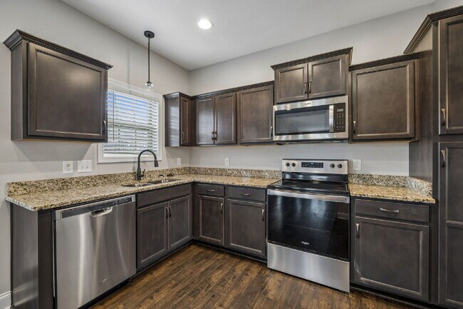 Building Photo - 275 Crusaw Dr