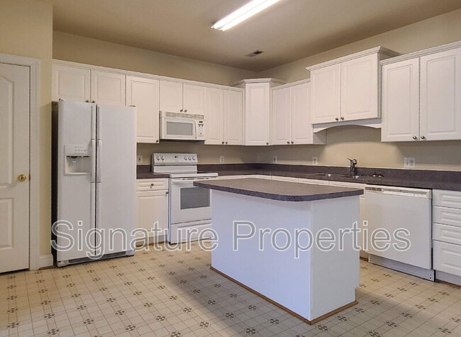 Building Photo - 209 Shaw Ct