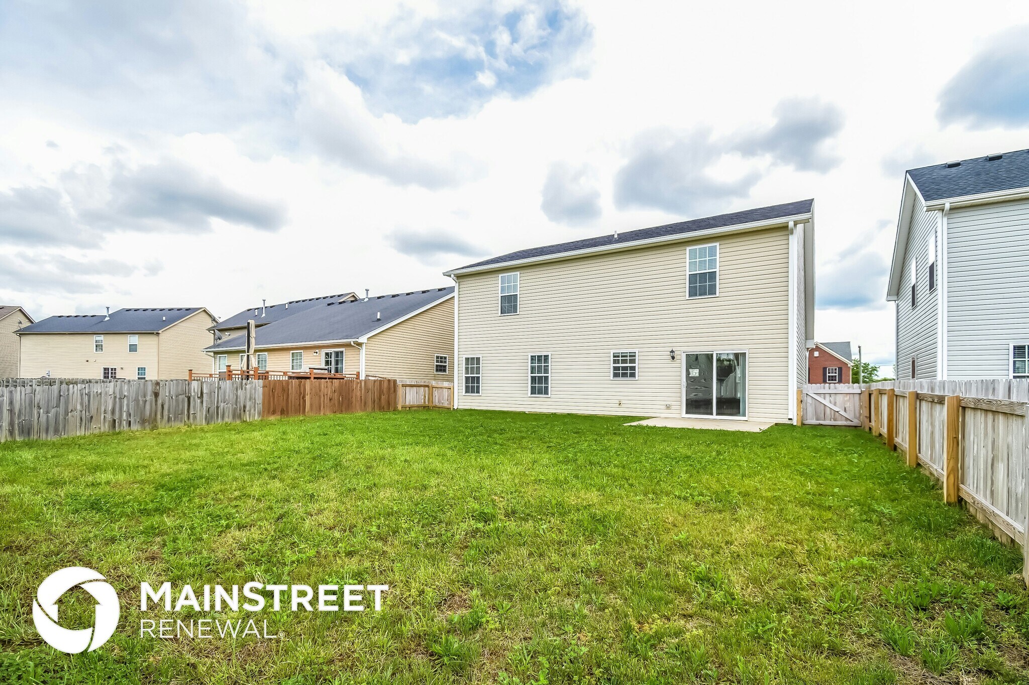 Building Photo - 10618 Brook Chase Ct