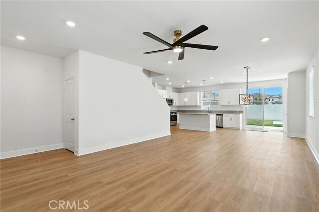 Building Photo - 30248 Sunset Pier Dr