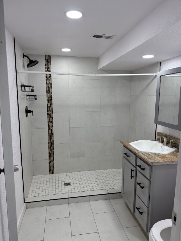 Building Photo - 11175 Dexter Dr