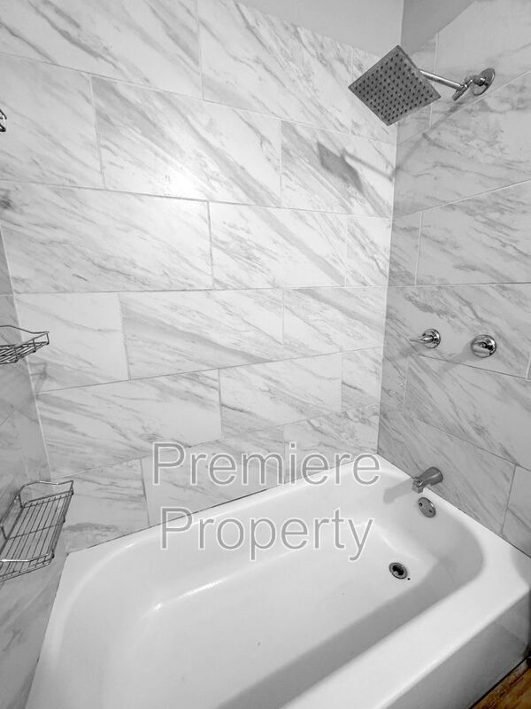 Building Photo - 11103 NW Player Dr