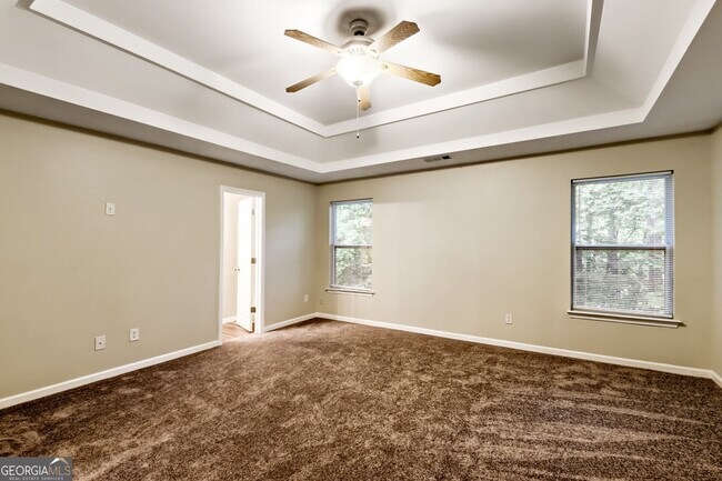 Building Photo - 7157 Laurel Creek Dr