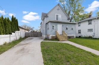 Building Photo - 1519 17th Ave