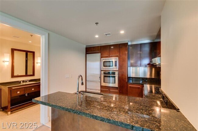 Building Photo - Luxury High-Rise Living at SKY | 29th Floo...