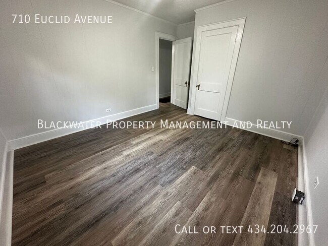 Building Photo - Adorable 3 Bedroom Home off Fort Avenue!